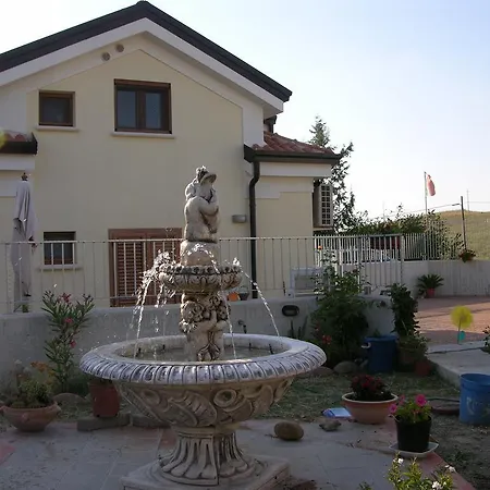 Alojamento de Acomodação e Pequeno-almoço Angolo Felice 3*